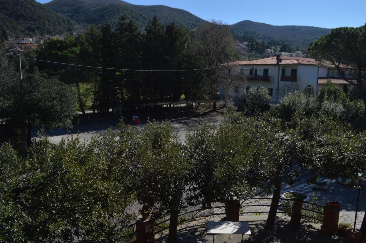 Hotel Il Poggetto Castellina Marittima Eksteriør billede
