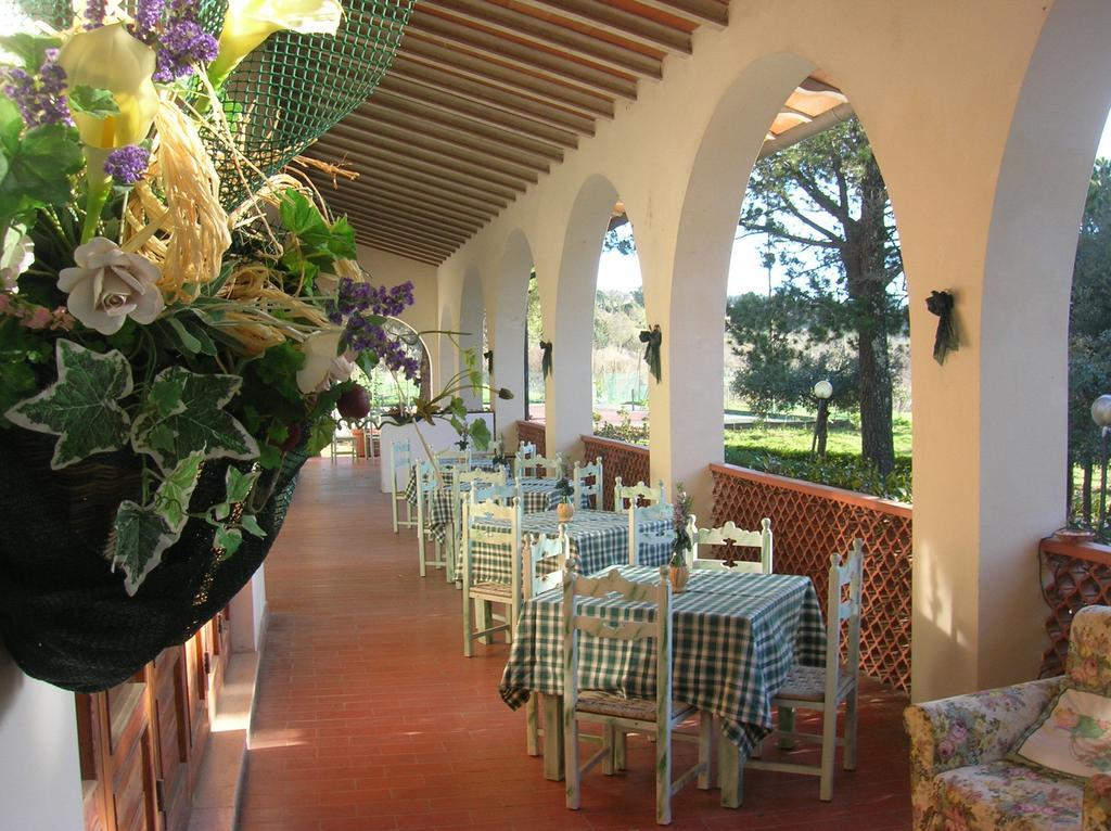 Hotel Il Poggetto Castellina Marittima Eksteriør billede