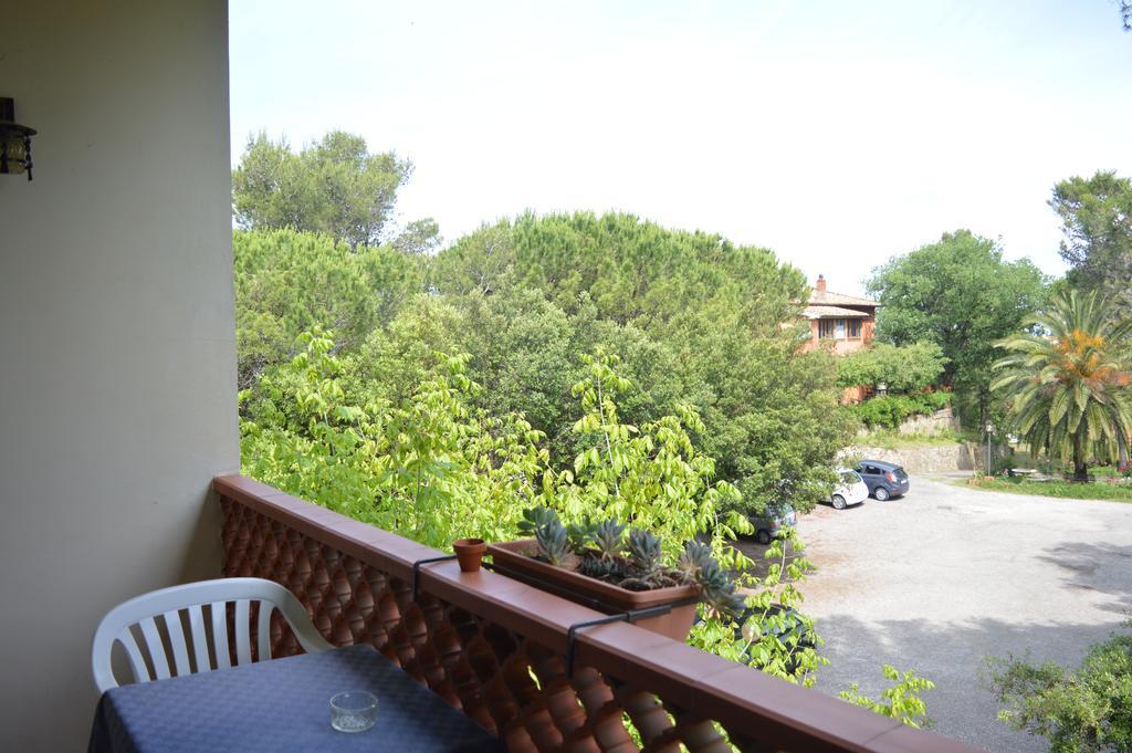 Hotel Il Poggetto Castellina Marittima Eksteriør billede